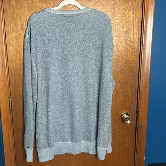 Lot of Three (3) XXL Tommy Bahama Men’s Sweaters - Picture 6 of 9